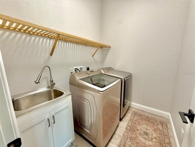 Built in 2020 and ideally located just two blocks from the ocean - photo 33