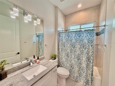 Built in 2020 and ideally located just two blocks from the ocean - photo 38