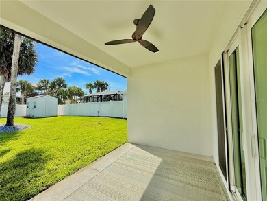 Built in 2020 and ideally located just two blocks from the ocean - photo 42