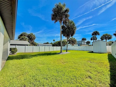 Built in 2020 and ideally located just two blocks from the ocean - photo 43