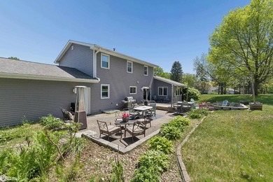 Enjoy the best of country-style living with the convenience of - photo 49