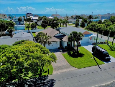 Built in 2020 and ideally located just two blocks from the ocean - photo 50