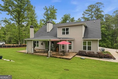 Harbor Club gated community. Gently lived in Craftsman style - photo 3