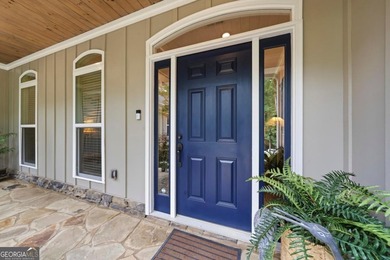 Harbor Club gated community. Gently lived in Craftsman style - photo 5