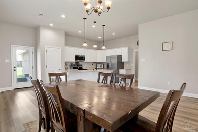 SELLER WILL CONTRIBUTE $10,000 TOWARD PURCHASER'S CLOSING COSTS! - photo 4