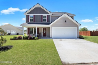 Lake Home For Sale in Ridgeland, South Carolina