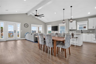 Welcome to your coastal dream home in desirable South Rockport! - photo 13