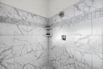 Situated in the sought after Cascata at Divario community, this