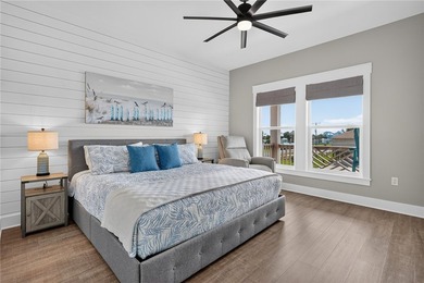 Welcome to your coastal dream home in desirable South Rockport! - photo 18