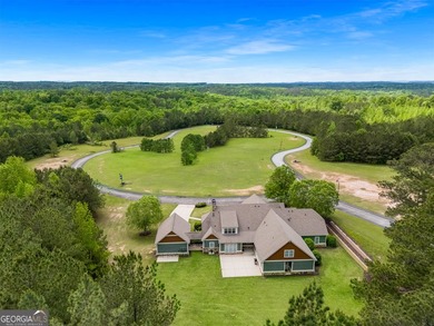 Tucked into the rolling countryside of West Georgia, just 45 - photo 8