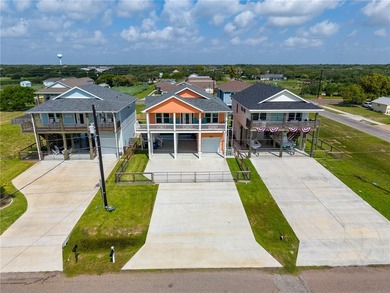 Welcome to your coastal dream home in desirable South Rockport! - photo 32