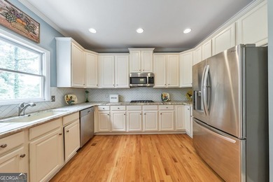 Welcome to exceptional golf course living in sought-after - photo 32