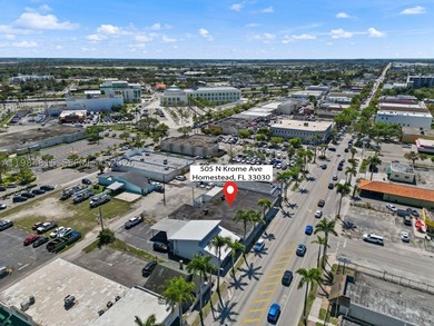 Prime location for this commercial 7,640 sq ft building with a - photo 5