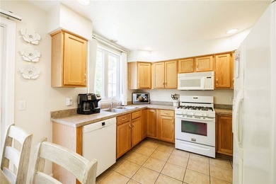 Lovingly maintained by the same owners for 19 years, this - photo 8