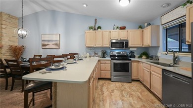 Top-floor 3 bedroom condo at Lazy Days in the heart of Osage