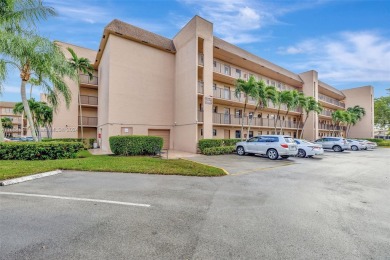 Lake Condo For Sale in Sunrise, Florida