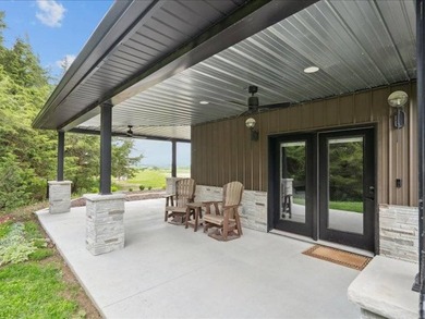 Welcome to your luxury barndominium lodge-nearly 14 acres of - photo 11