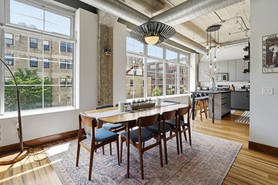 This is exactly what North Loop loft living should feel like - photo 11