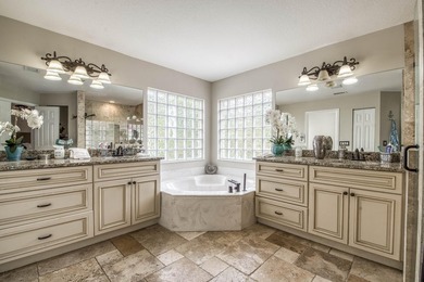Beautiful 4-bedroom, 3-bath home located in a desirable gated - photo 19
