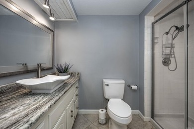 Nestled within the prestigious, wooded shores of Lake Hamilton - photo 23