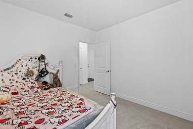 Stunning 2024-built Palmera model featuring a highly - photo 28