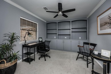 Nestled within the prestigious, wooded shores of Lake Hamilton - photo 29