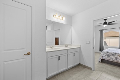 Stunning 2024-built Palmera model featuring a highly - photo 30