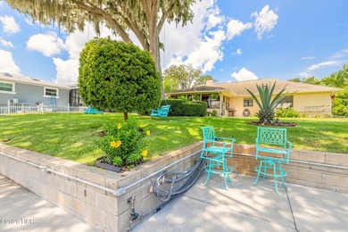 Some properties are about the house. This one is about the life - photo 31