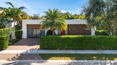 Built by Marc Julien and completed in 2021, this modern - photo 34