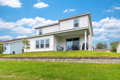 Welcome home to this beautifully designed 5-bedroom, 3.5-bath - photo 25