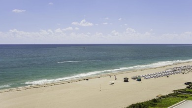 On the sand, a completely reimagined coastal contemporary - photo 26