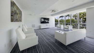 On the sand, a completely reimagined coastal contemporary - photo 37