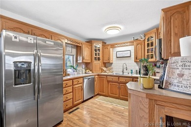 Welcome to your private retreat in the heart of Camdenton, where - photo 3