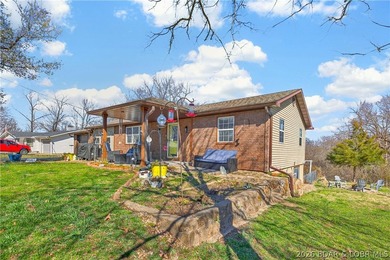 Welcome to your private retreat in the heart of Camdenton, where - photo 5