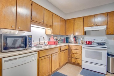 Investor Alert! Fully Occupied turn key brick duplex just north - photo 6