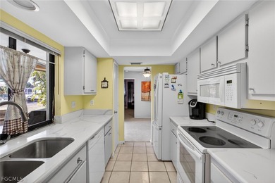 Welcome to this beautifully maintained southern-facing corner - photo 12