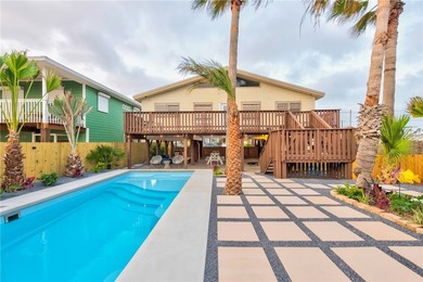 This income producing, Port Aransas home is a bright, airy - photo 31