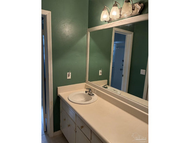 Reduced, great buy in great location! Welcome home to 2821 Sandy - photo 8