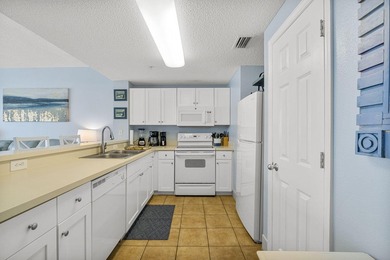 Gulf-Front Luxury with Endless Amenities: Experience the best of - photo 9