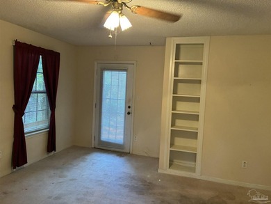 Reduced, great buy in great location! Welcome home to 2821 Sandy - photo 9