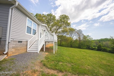 Unrestricted Country Living Meets Modern Comfort: Your 1-Acre - photo 46