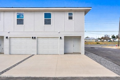New Construction Townhome Convenient to Tyndall Air Force Base! - photo 4