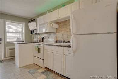 Beautifully updated 1 bed / 1 bath unit at Wheelhouse Condos - photo 5