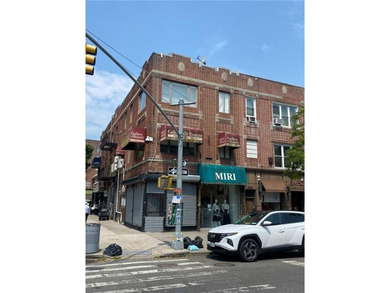 THE HEART OF HIGH-TRAFFIC 13th AVENUE BORO PARK - photo 4