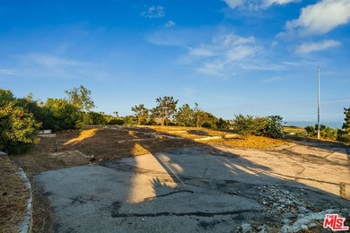 A Rare Malibu Park Estate Opportunity. Set across approximately - photo 26