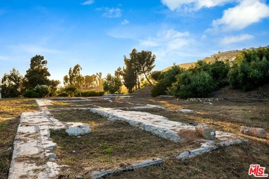 A Rare Malibu Park Estate Opportunity. Set across approximately - photo 30