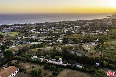 A Rare Malibu Park Estate Opportunity. Set across approximately - photo 42