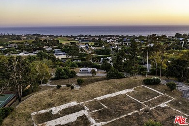 A Rare Malibu Park Estate Opportunity. Set across approximately - photo 44