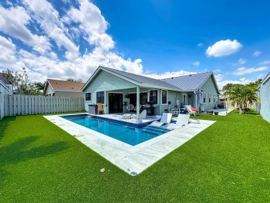 Lake Home For Sale in Delray Beach, Florida