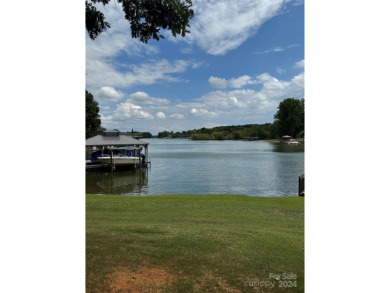 Lake Norman Lot For Sale in Sherrills Ford North Carolina